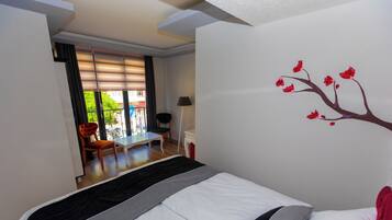 Classic Suite, Balcony, River View