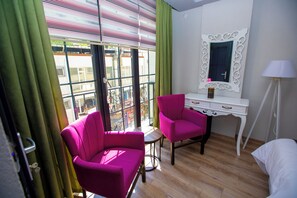 Suite classique, balcon, vue sur la ville | Vue sur la ville