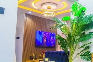 Economy Apartment, Balcony, City View | Interior - ELIZ APARTMENT (Osogbo)