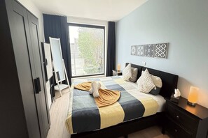 Room - Polished Antwerp Stay Steps to Hub (Antwerpen)