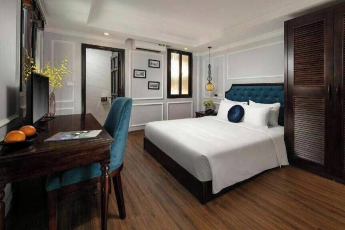 Deluxe Double or Twin Room, City View