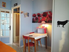 Dining - Sea view (Luc-sur-Mer)