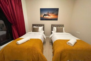 3 bedrooms, desk, iron/ironing board, Internet - Kievitstraat King Stay near Zoo (Antwerpen)