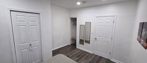 Interior - Serene 3-bedroom house - Minutes from NYC & Metlife Stadium - World Cup 2026 (West New York)
