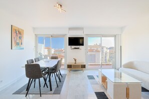 House - 222 - L Azur in Cannes (Cannes)