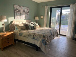 Room - Fabulous 3-bedroom house w/pool in Rotonda West May-Dec. Monthly/2 week rentals. (Rotonda West)