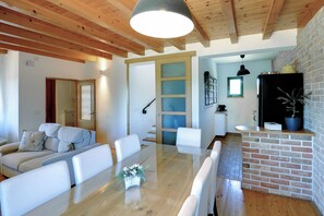 Interior - Villa Stone Pearl (Gornje Raštane)