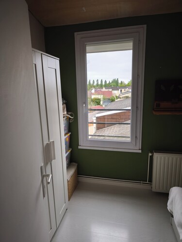 Pleasant, spacious house between land and sea.