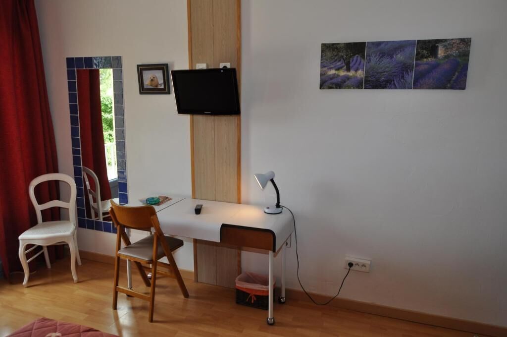 Triple Room | Bahagian dalam