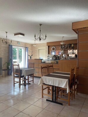 Triple Room | Interior