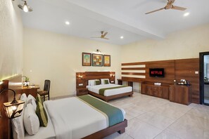 Vila luxo, vista para a colina