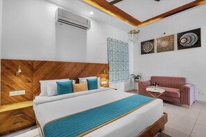 Deluxe-Villa, Hügelblick