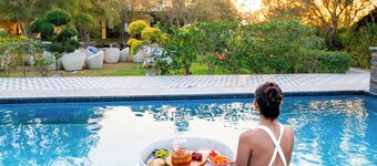 クリシュナ セレニティ ペットフレンドリー 7 ベッドルーム ファーム