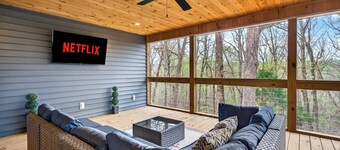 Family-friendly Clarkson retreat w/ spacious yard!