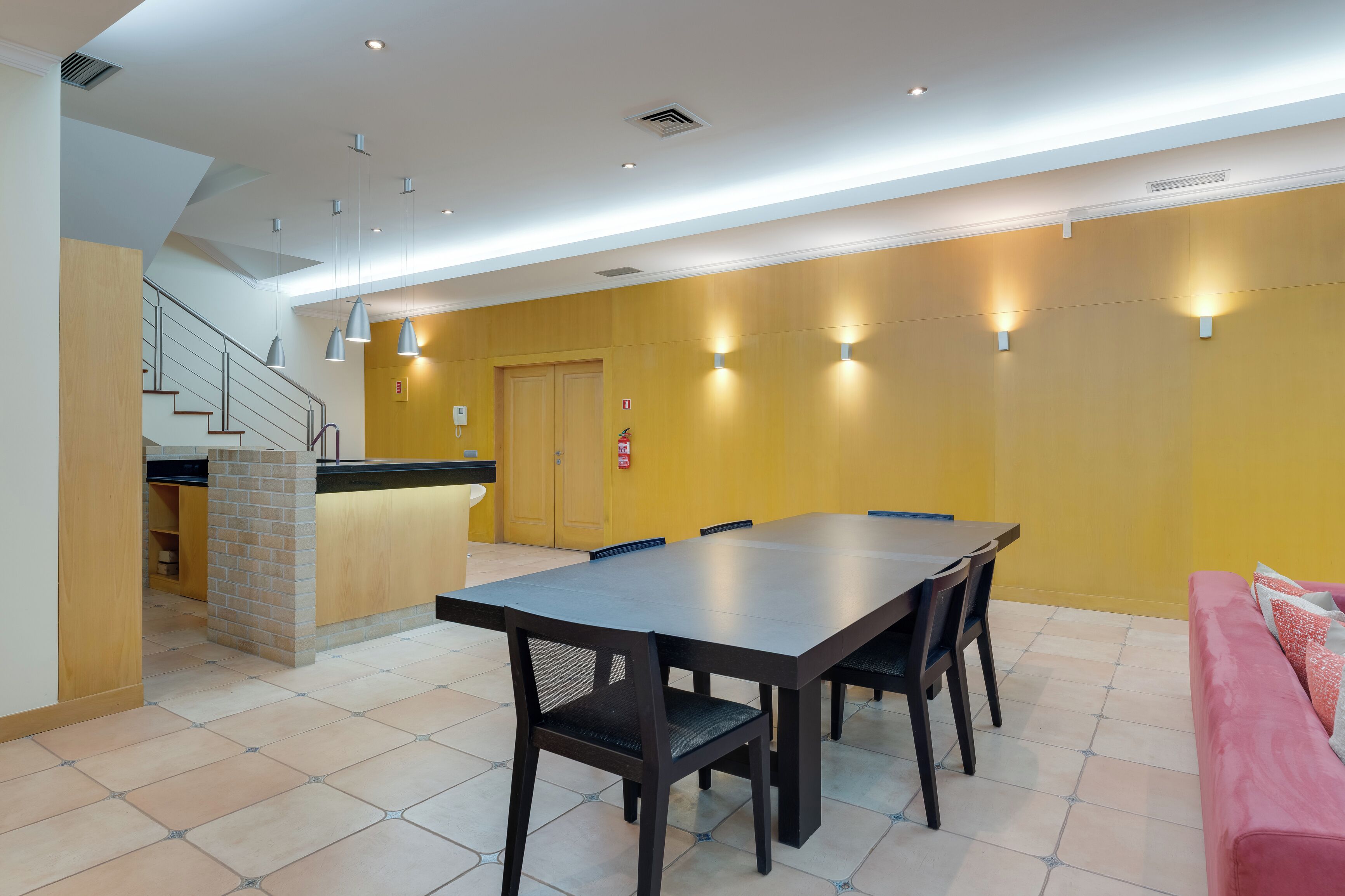 Family Villa, Garden View | Dining