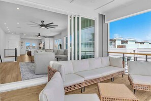 Terrace/patio - Two SeaView Lux Suites | 10BR w/Elevator-Sleeps 32 (Carolina Beach)