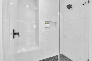 Shower, hair dryer, shampoo - Two SeaView Lux Suites | 10BR w/Elevator-Sleeps 32 (Carolina Beach)
