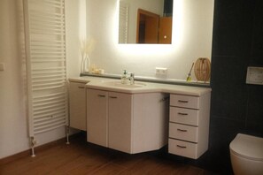 Bathroom - Pension Am Waldrand (Sinsheim)