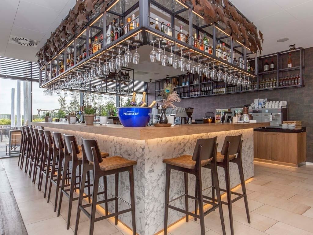 Bar (in der Unterkunft)