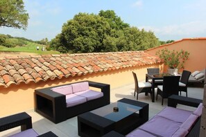 Svit Deluxe | Restaurang utomhus