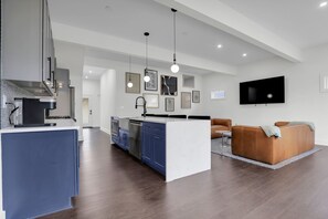 Interior - Modern Luxury Oasis, Indoor-Outdoor Living, Smart Home, In-Town Living (Atlanta)
