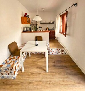 Interior - Casa Lara Hermigua - Studio SULMONA with balcony - Ideal for families (Hermigua)