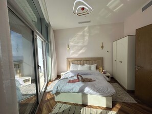 Room - Stunning Sea & Lagoon View Apartment — New Alamein (alexandria)