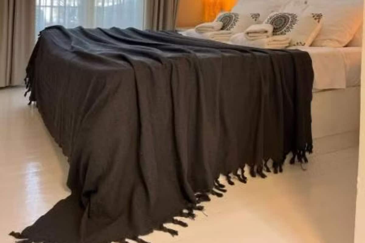 Deluxe Room, Pool View, Mezzanine