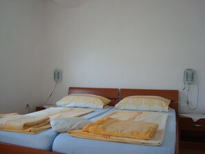 Room - Appartement in Zečevo Rogozničko mit Großem Balkon by Interhome (Podorljak)