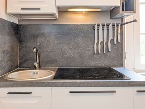 Microonde, forno, seggiolone