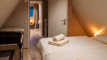 3 chambres, lit parapluie, Wi-Fi gratuit, draps fournis