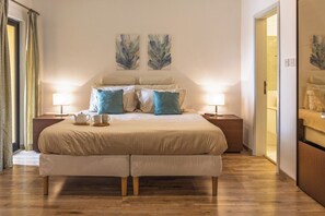3 bedrooms, iron/ironing board, free WiFi, bed sheets - Superlative 3BR in the Heart of Sliema (Sliema)