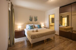 3 bedrooms, iron/ironing board, free WiFi, bed sheets - Superlative 3BR in the Heart of Sliema (Sliema)
