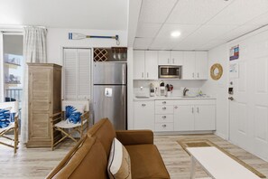 Interior - Beachfront Condo, King Bed + Bunks | Sleeps 4 | Balcony Gulf Views | Long Beach Resort Tower 1 (Panama City Beach)
