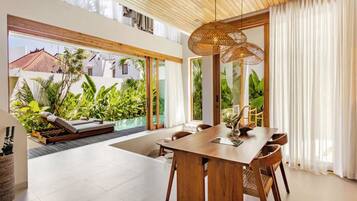 Deluxe Villa, Pool View | Private kitchen