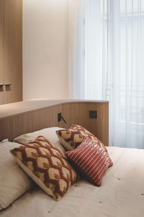 3 bedrooms, iron/ironing board, travel cot, WiFi - Luxury Apartment 3BR in Paris (Paris)
