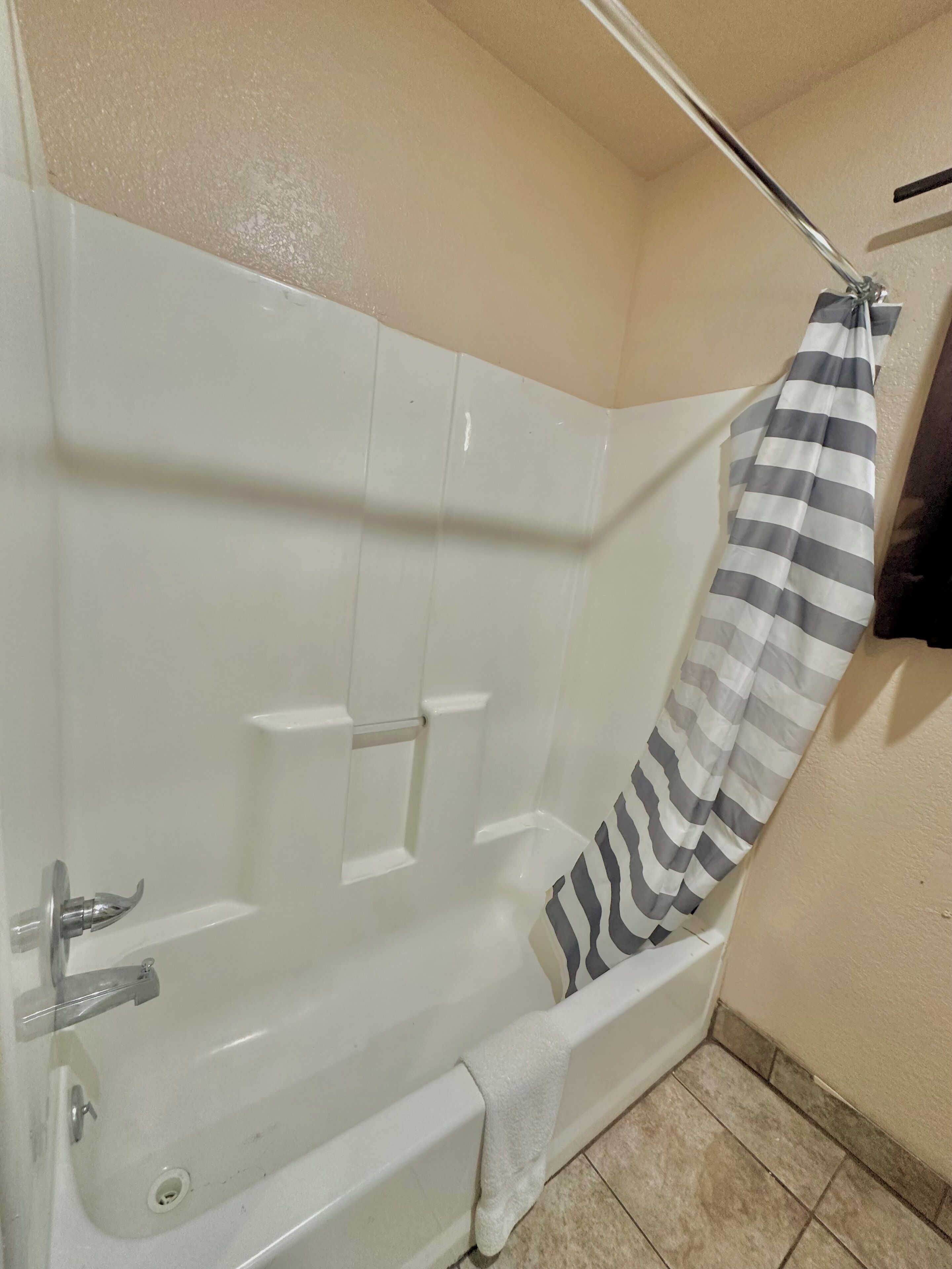 Habitación básica | Baño