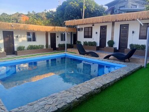 Chambre, 1 chambre, fumeurs | Piscine