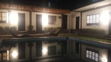 Chambre, 1 chambre, fumeurs | Piscine | Piscine extérieure