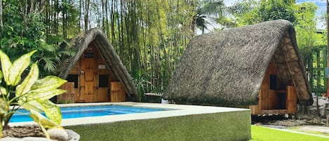 Piscine extérieure