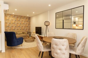 Dining - Casa decorada com estilo e acolhedora no centro de Viana. Estacionamento grátis. (Viana do Castelo)