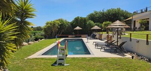 Outdoor pool, a heated pool - Villa Nidu jewel of the Capicciola, 14m swimming pool (Zonza)