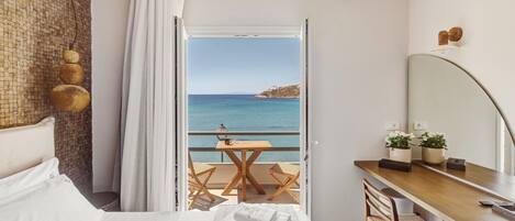 Comfort Double Room, Sea View | Minibar, in-room safe, desk, laptop workspace