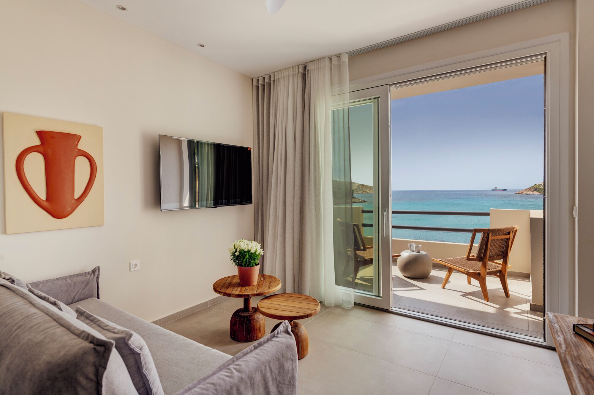 Luxury Suite, Sea View | Living area