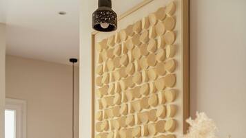 Luxury Suite, Sea View | Interior