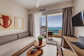 Family Suite, Sea View | Living area | 42-inch Smart TV with digital channels - Armia Experience Hotel (Syros)