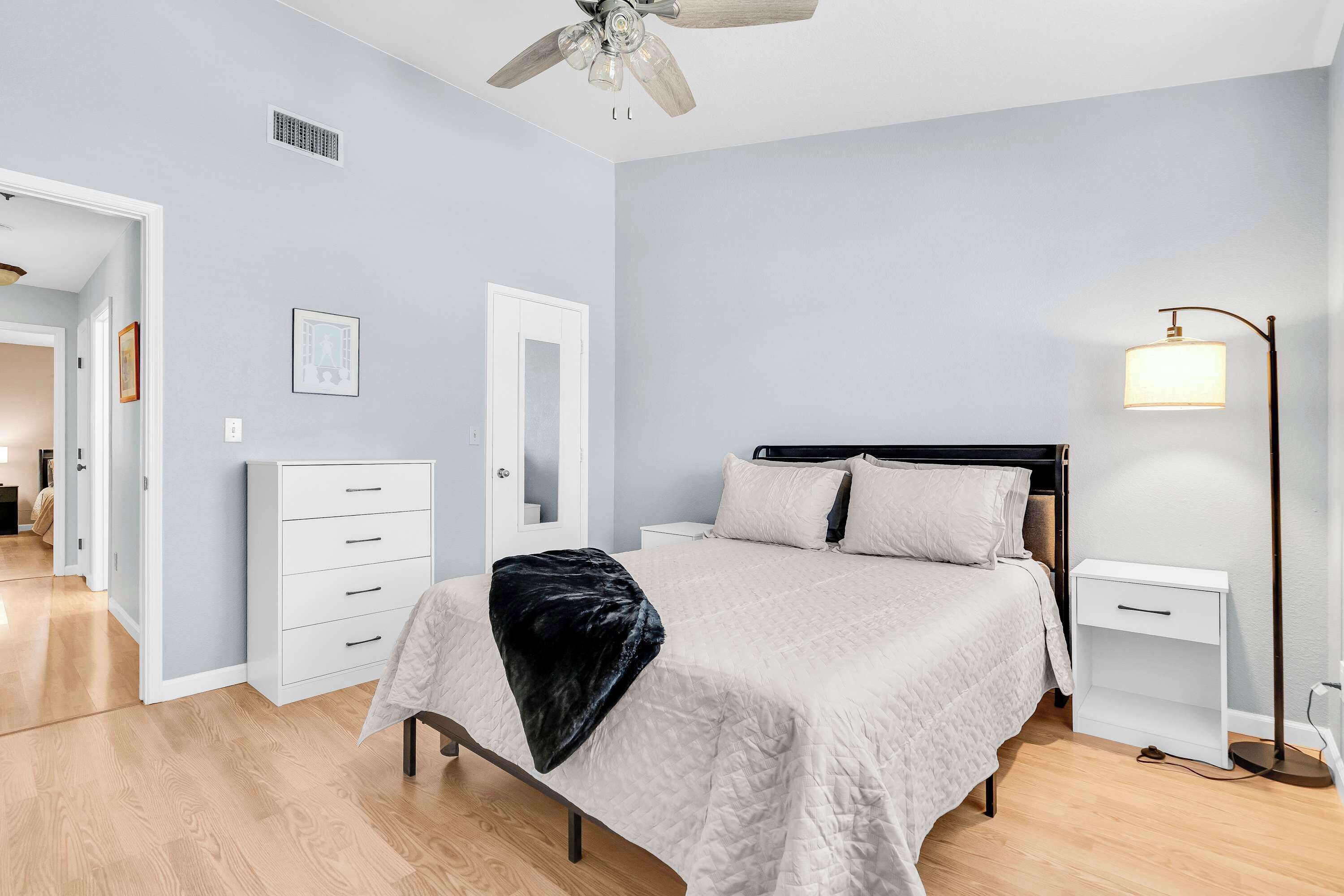 3 bedrooms, WiFi, bed sheets