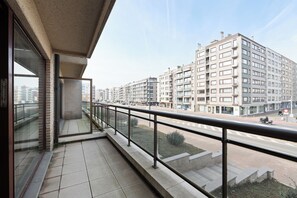 Property grounds - 2 bedroom accommodation in Oostduinkerke (Oostduinkerke)