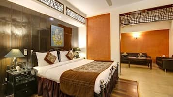 Suite estudio de lujo, balcón, vistas a la ciudad