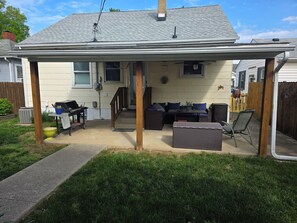 Terrace/patio - Little Yellow House on 7th
Louisville KY - North (Jeffersonville)